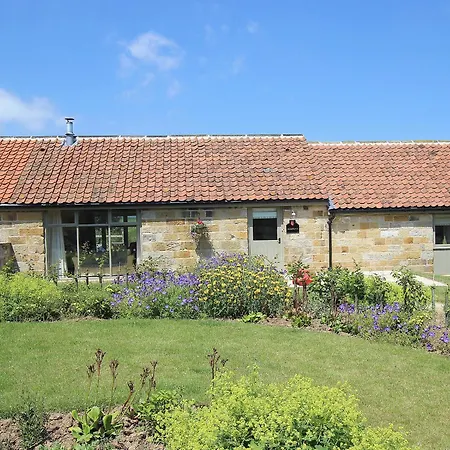 Mulgrave Cottage-ixc Burniston