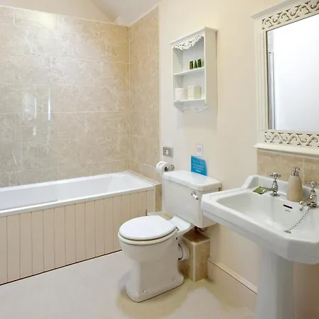 Mulgrave Cottage-ixc